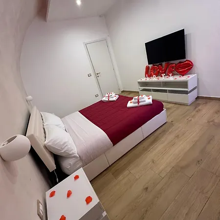 Mon - בית הארחה 3*