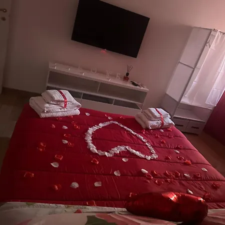 Mon - 3* בארי